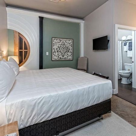 Green Door Lofts -Magnolia Loft, Silos/Downtown Waco Exterior foto