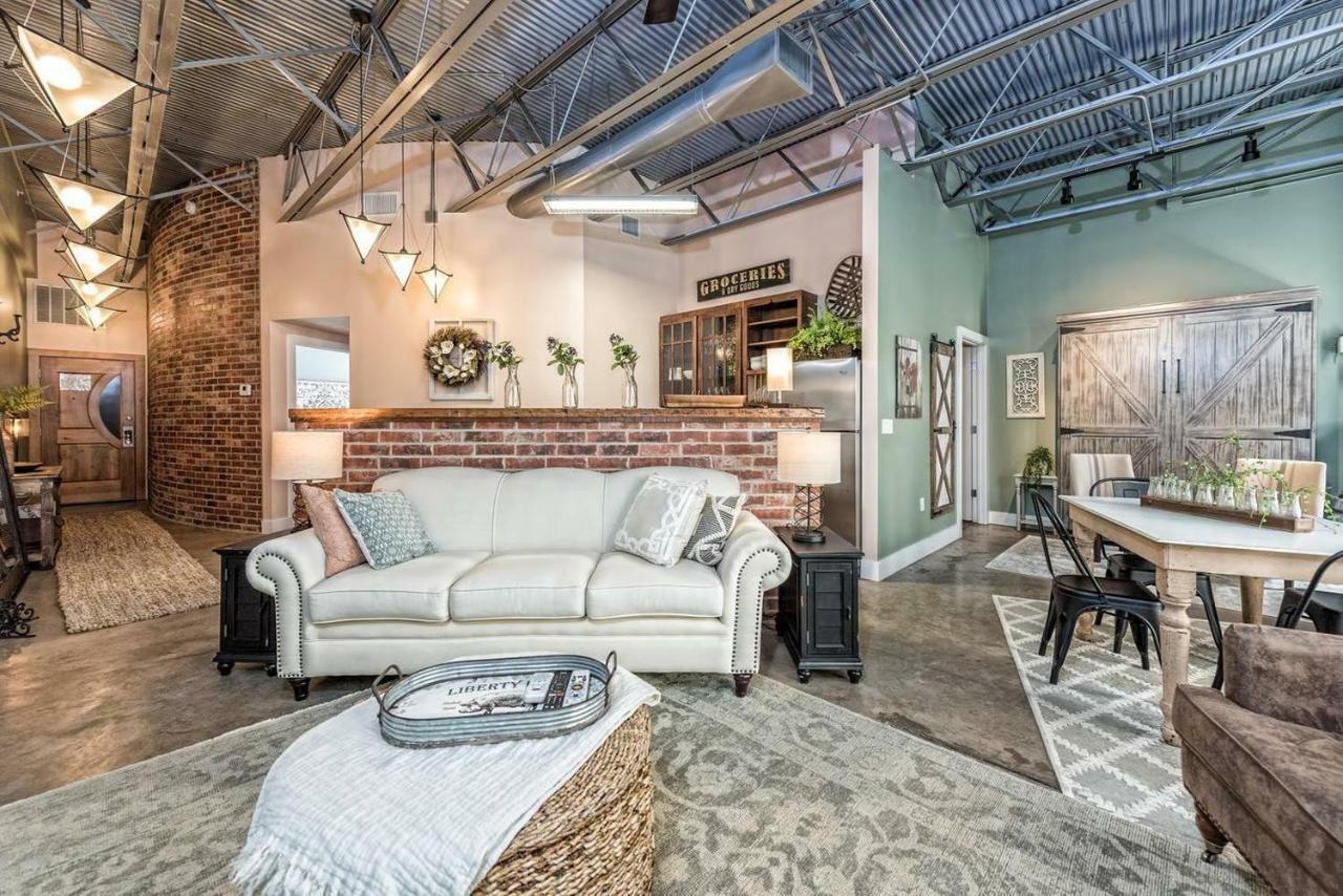 Green Door Lofts -Magnolia Loft, Silos/Downtown Waco Exterior foto